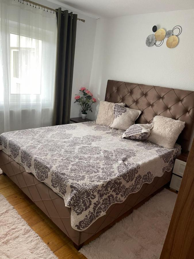 L&D Apartament Apartamento Sibiu Exterior foto